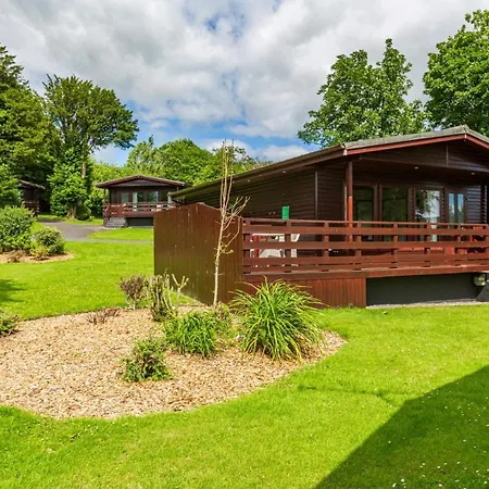 Bluebell Lodge 10 With Hot Tub Newton Stewart Exterior photo