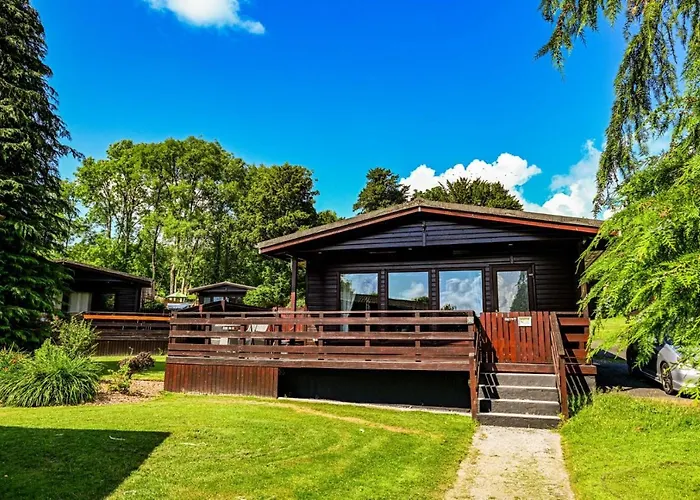 Bluebell Lodge 10 With Hot Tub